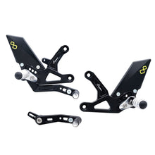 Interrupteur de frein réglable Ensemble avec repose-pieds pliant Triumph Speed ​​Triple 1200 RR 2022+