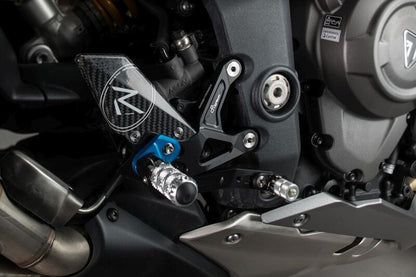 Verstelbare remschakelset met opklapbare voetsteunen Triumph Speed Triple 1200 RX 2021+