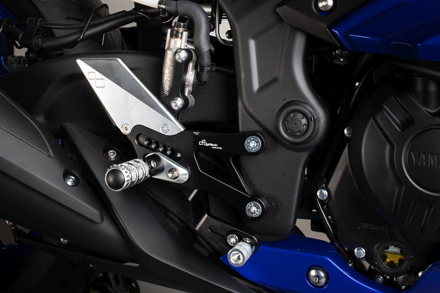 Ensemble d'interrupteurs de frein réglable avec repose-pieds pliants et modèle d'interrupteur standard Yamaha R3 2015+