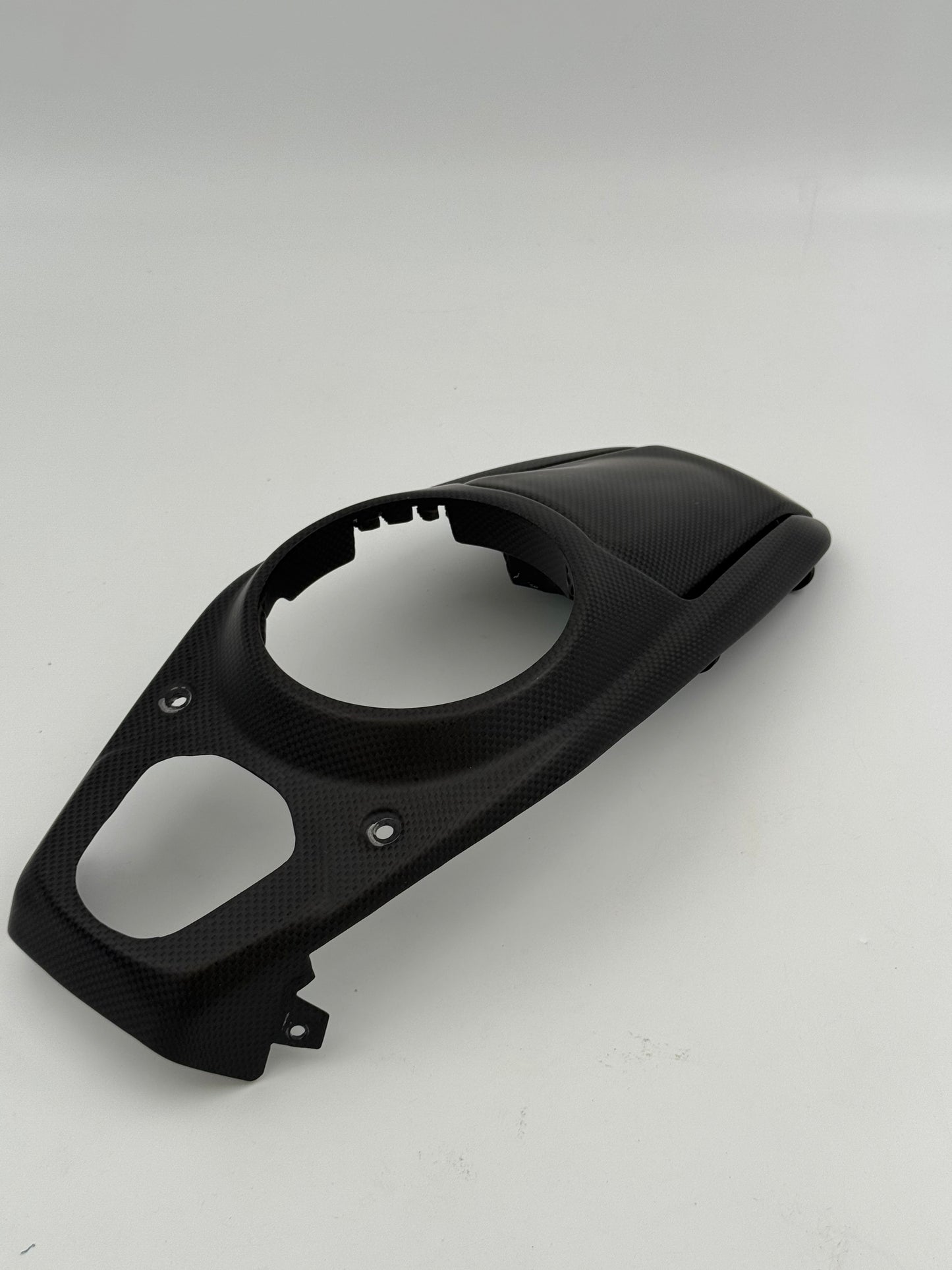 VERKOCHT_Carbon Tankcover met Telefoonvakje – Ducati Multistrada V4 (2021–2024) – (gebruikt)