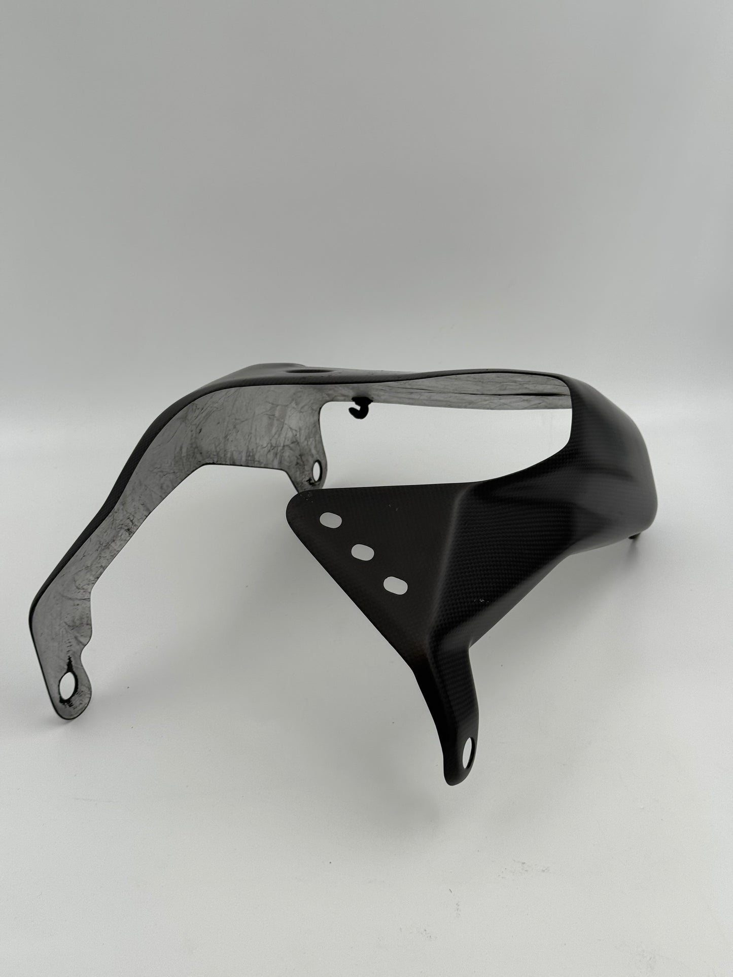 VERKOCHT_Carbon Skid Plate – Ducati Multistrada V4 (2021–2025+) – (gebruikt)