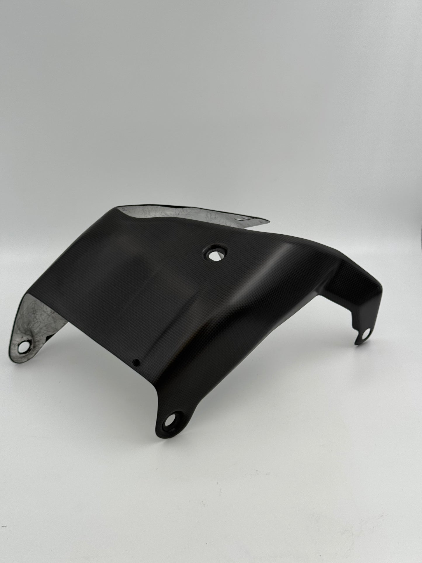 VERKOCHT_Carbon Skid Plate – Ducati Multistrada V4 (2021–2025+) – (gebruikt)