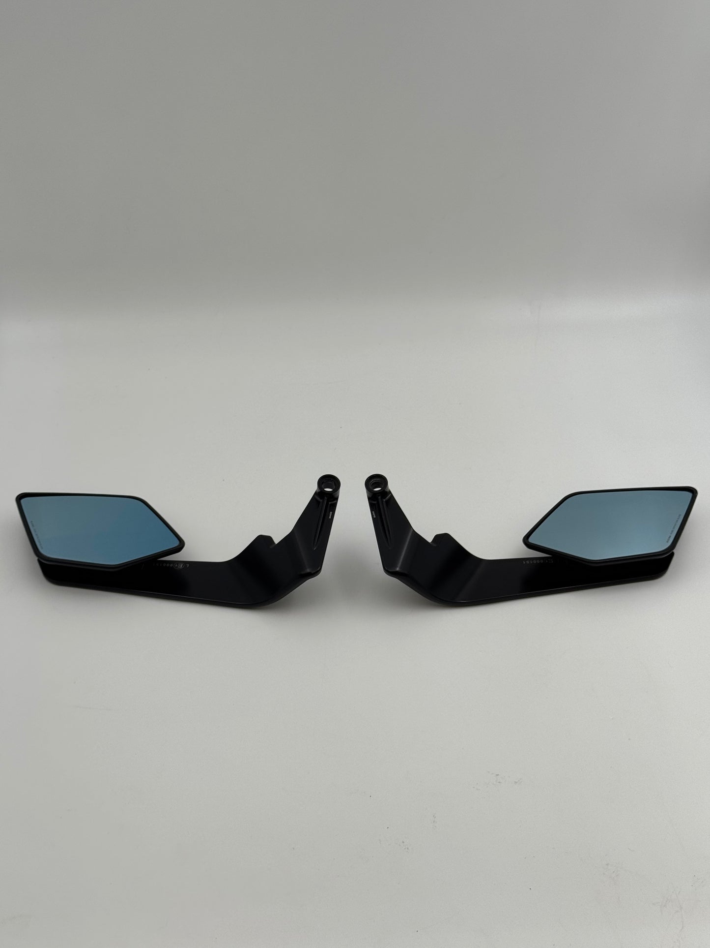 Rizoma Stealth Max Spiegels – BMW S1000XR / M1000XR / S1000R / M1000R – (gebruikt)