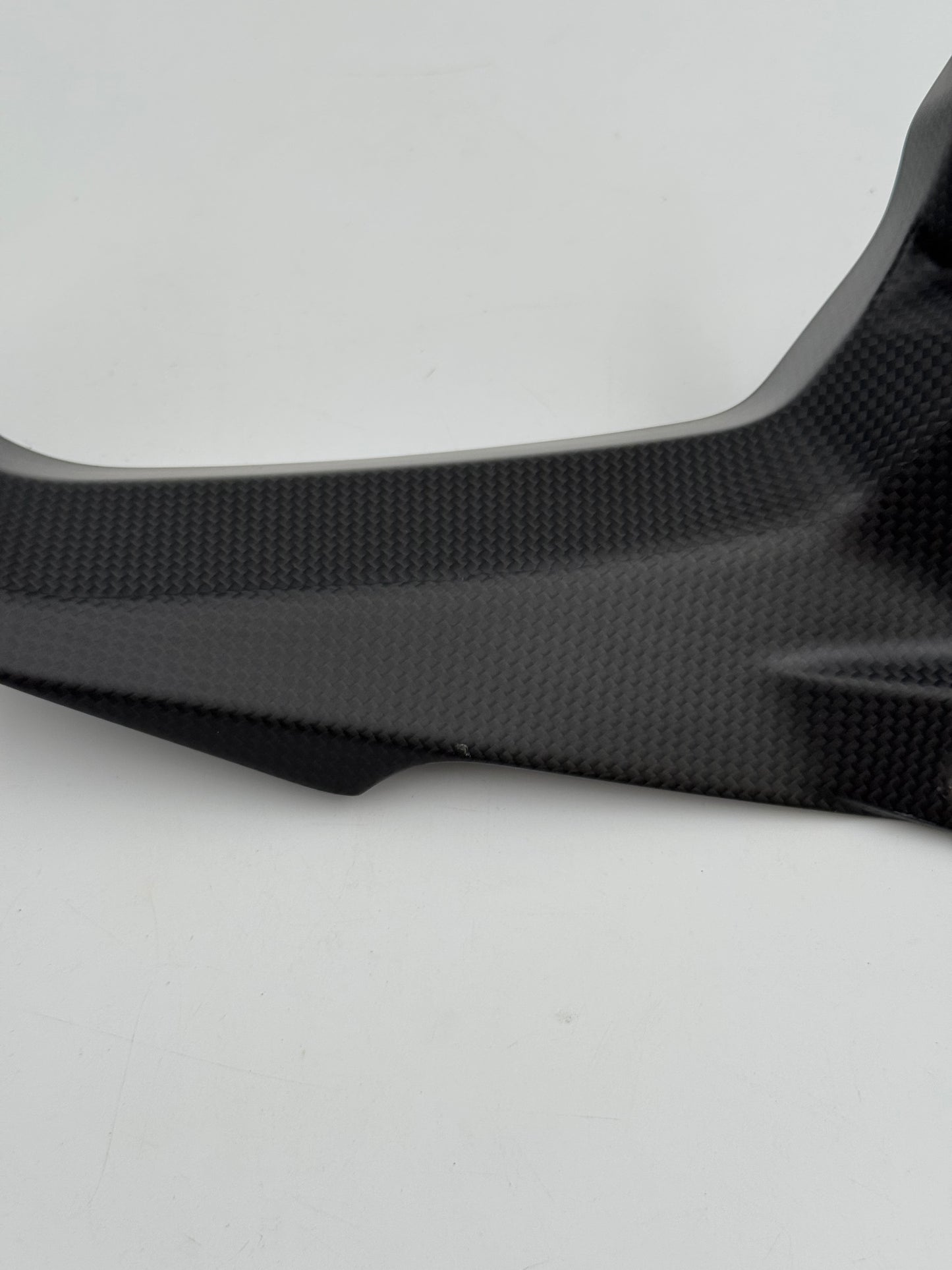 Couverture près des instruments côté droit Matt Carbon Multistrada V4 2021+ Ducati Multistrada V4 (2021+)