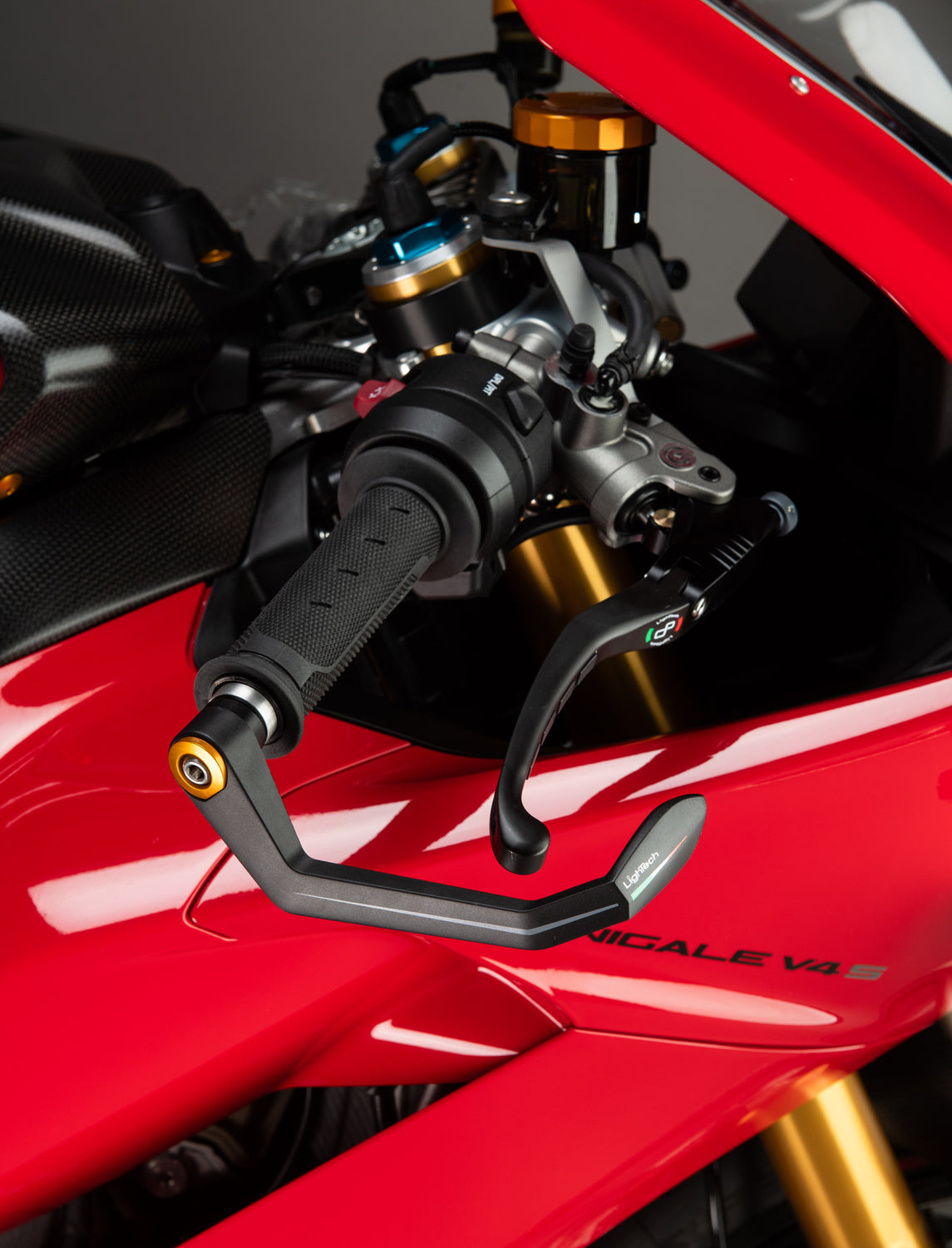 LighTech magnesium opklapbare rem- en koppelingshendelset (Alien-model) Ducati 848  (2012-2013)