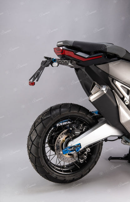Le support de plaque d'immatriculation «race» LightEch rencontre Elegance-Honda X-ADV 750 2017-2020