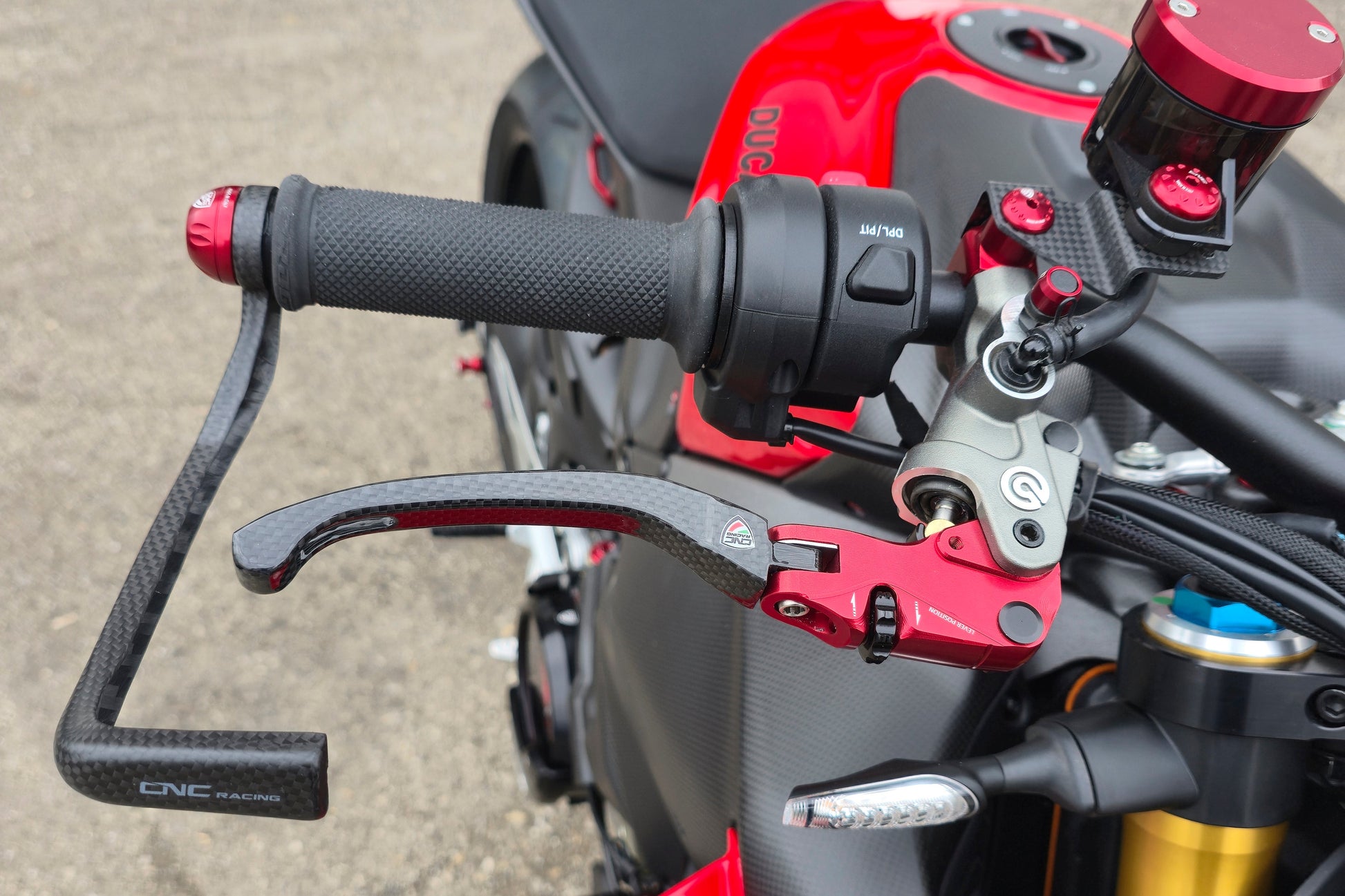 Carbon opklapbare remhendel - met horizontale verstelknop Triumph Daytona 675 (2013-2017)