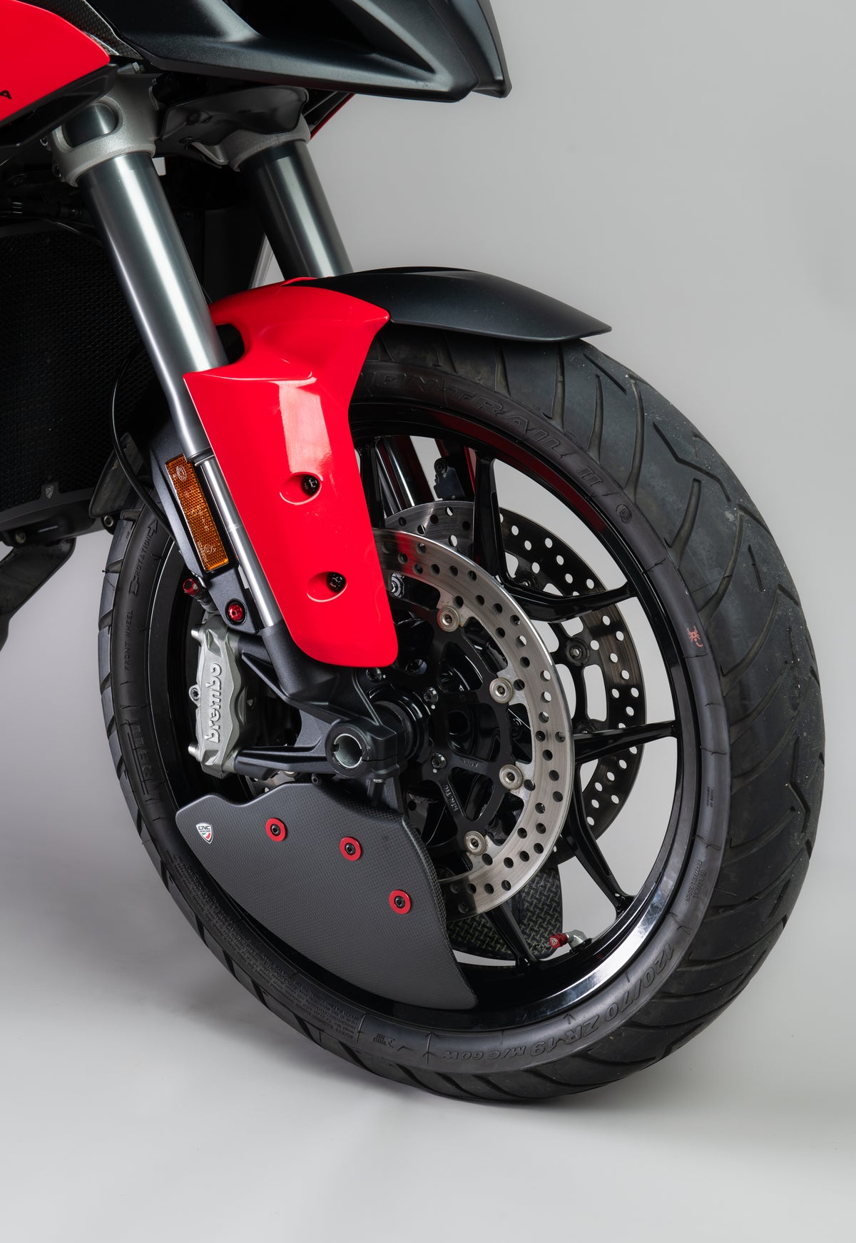 GP Ducts Evo – Carbon Voorremkoeling voor Ducati Multistrada V2 (2025+)