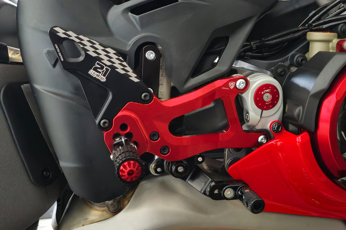 Ensemble de brake en édition limitée de Troy Bayliss Ducati Panigale V4 (2025+)