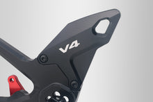 Remschakelset rearset PE420 CNC Racing Streetfighter V4 V4S heelplate zwart detail