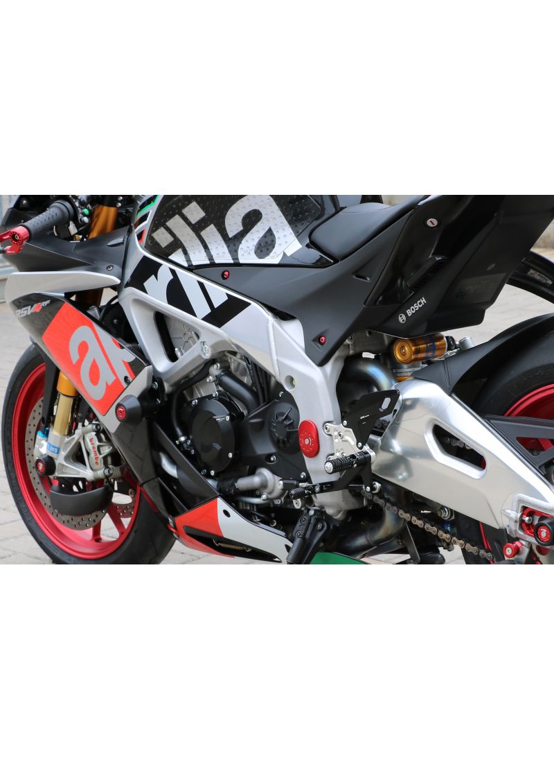 CNC Racing Alternator Engine Cover Left Aprilia RSV4