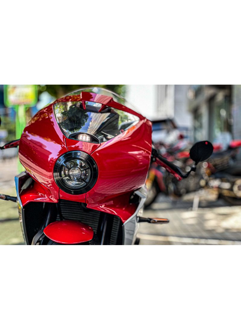 Couverture du phare MV Agusta Superveloce 800 2020+ MV Agusta Superveloce 800 (2020+)