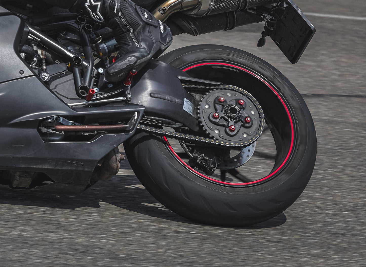 Superprox Black Out Chain Set Ducati Panigale R 1199R (2013-2015)