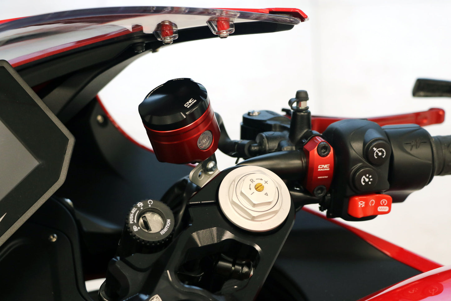 Brembo steun zonder spiegel schroefdraad Honda MSX125 (2014-2019)