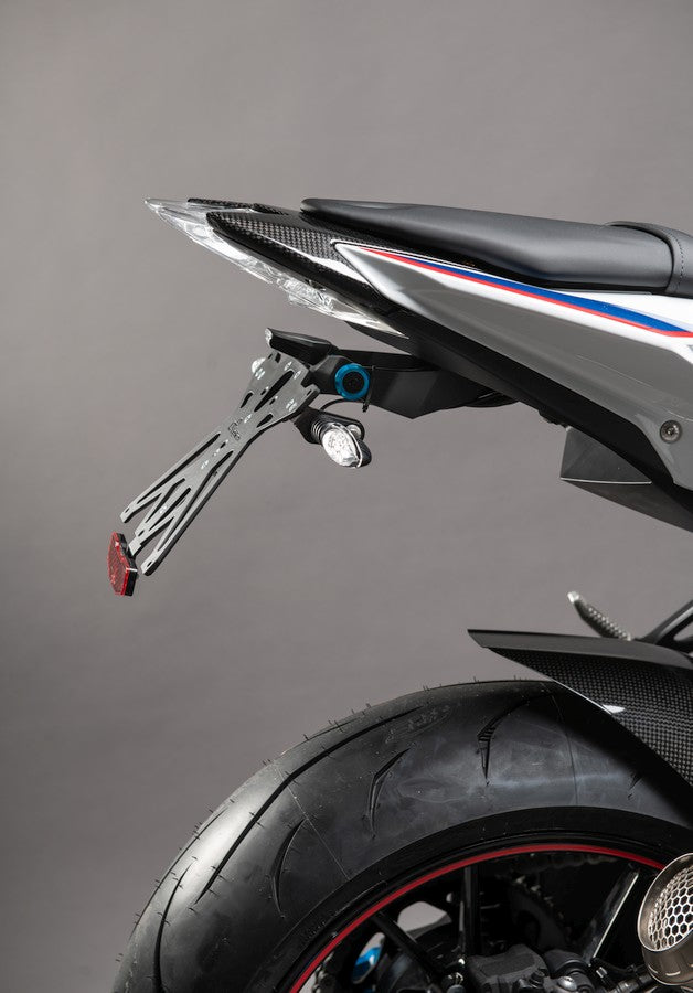 Poste de plaque d'immatriculation «Race» LightEch - L'innovation rencontre l'élégance - BMW S1000R 2014-2020