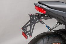 Homologué le titulaire de la plaque d'immatriculation LightECH - L'innovation rencontre l'élégance - Honda CB650F 2014-2019