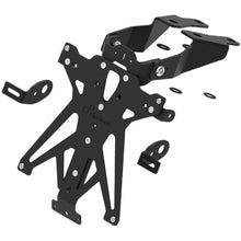 Le support de plaque d'immatriculation «Race» LightEch Kit Innovation rencontre l'élégance-suzuki GSX-S 1000 2021-2024