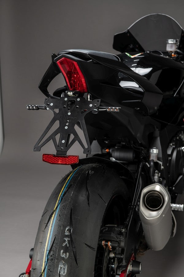 Kit LightEch Licding Plate Holder - L'innovation rencontre l'élégance - Yamaha R1 - R1M 2015-2024
