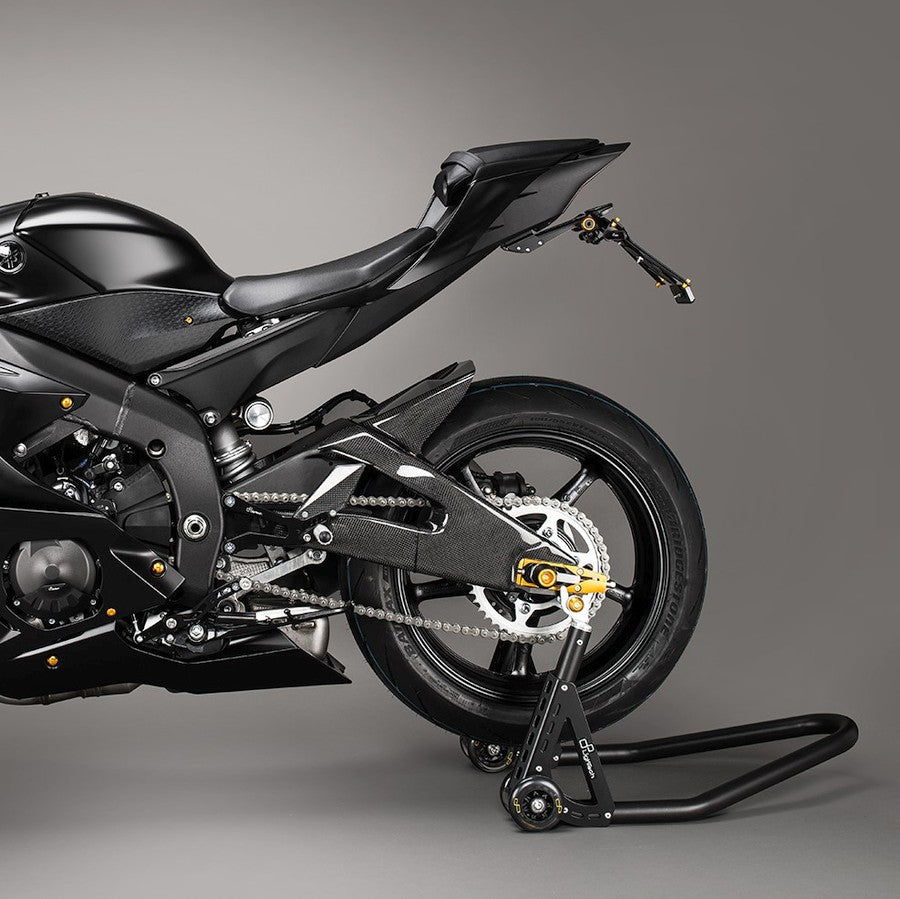 Kit de support de plaque d'immatriculation «Race» LightEch - L'innovation rencontre l'élégance - Yamaha R6 2017-2023