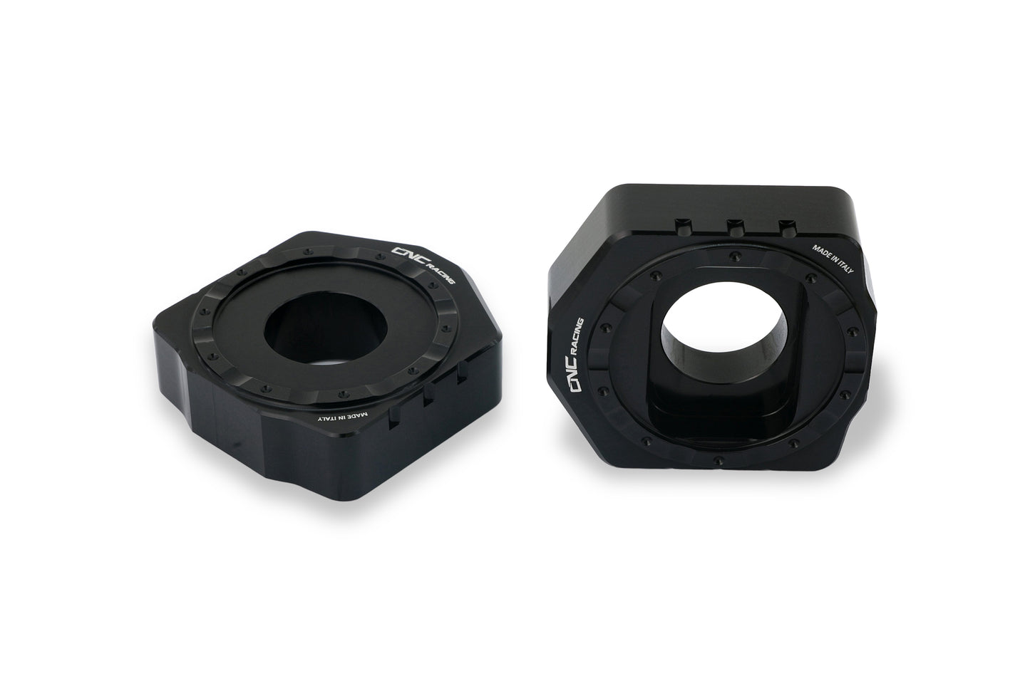CNC Racing kettingverstellerset – Aprilia Tuono 660 (2021+)