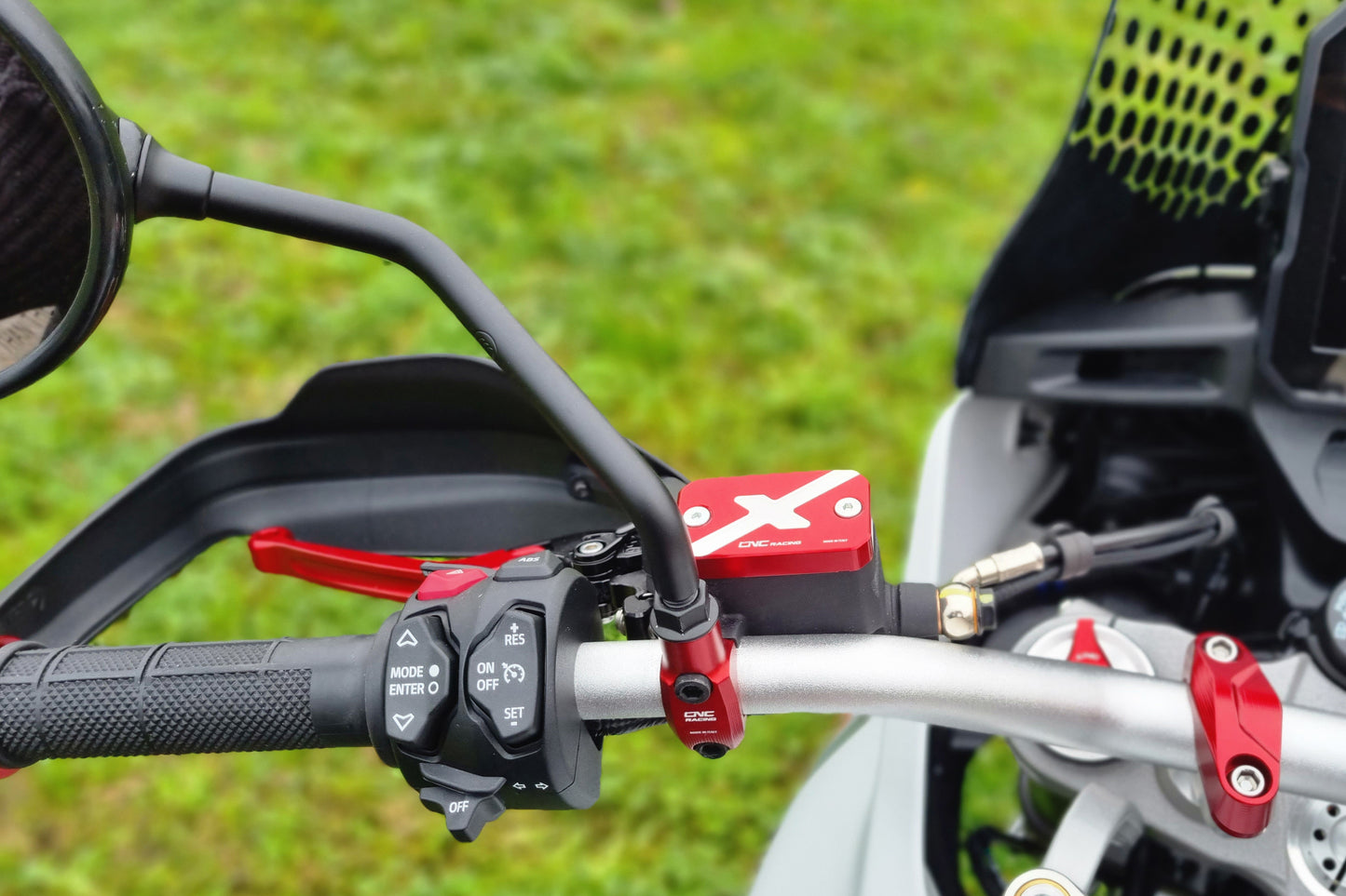 Capre de réservoir de liquide d'embrayage - Ducati Desertx 2022+ Ducati Desertx (2022+)