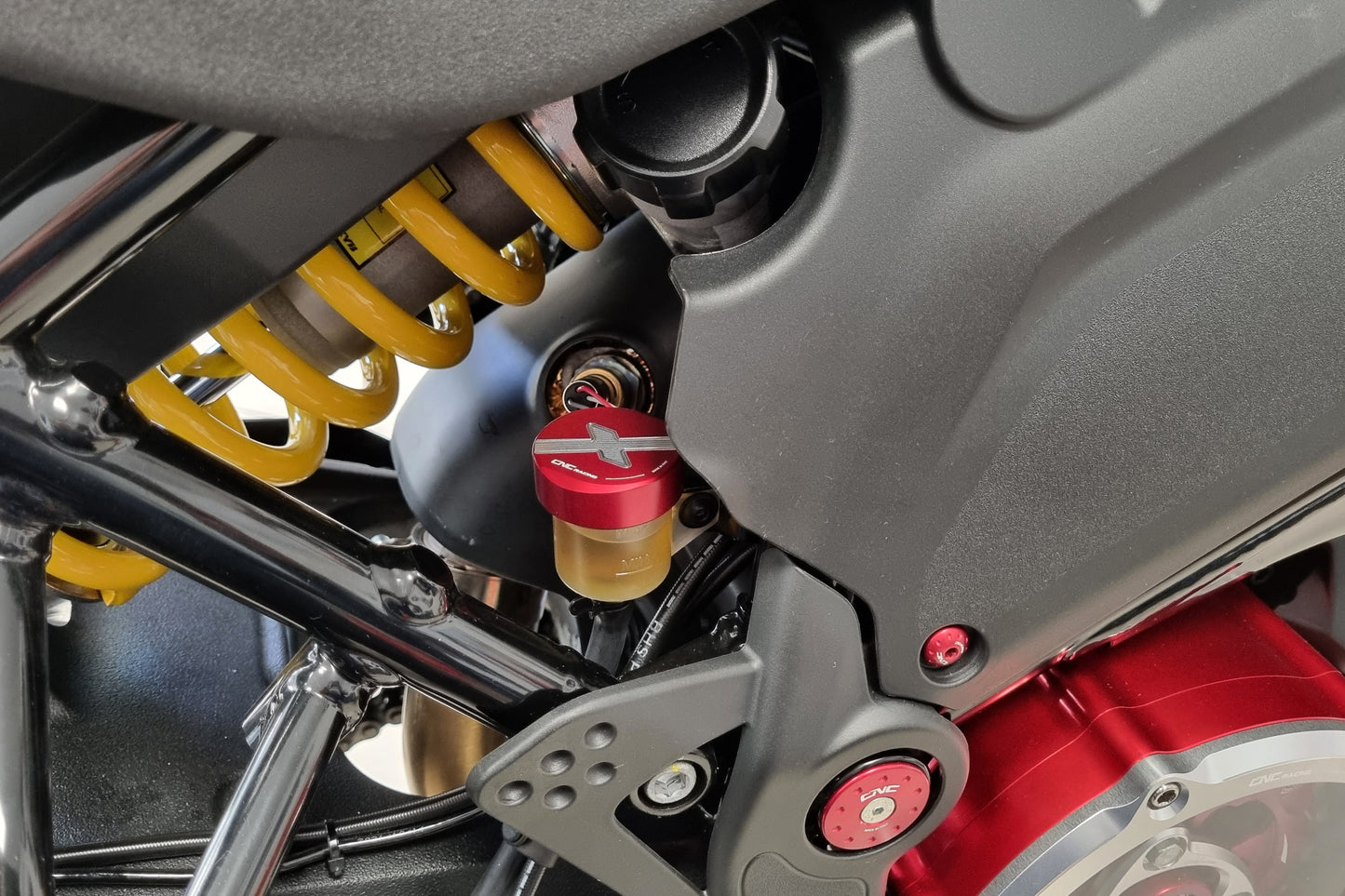 Capeur de réservoir de liquide de frein arrière - Ducati Desertx 2022+ Ducati Desertx (2022+)