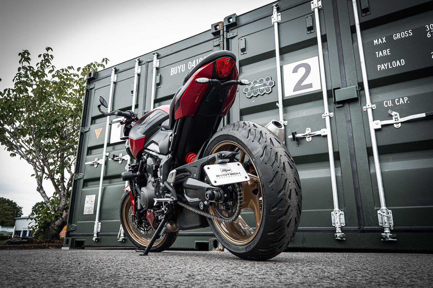 Kentekenplaathouder Triumph Trident 800 (2026+) Swingarm Mounted