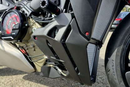 Bellypan panelen set mat carbon Ducati Streetfighter V4S (2025+)