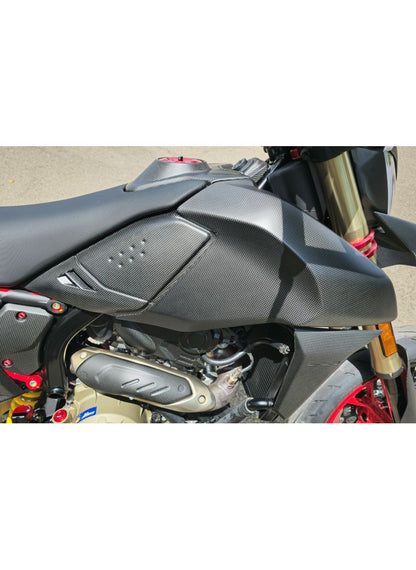 Lower Fuel Tank Covers Matt Carbon Ducati Hypermotard 698 Mono 2024+