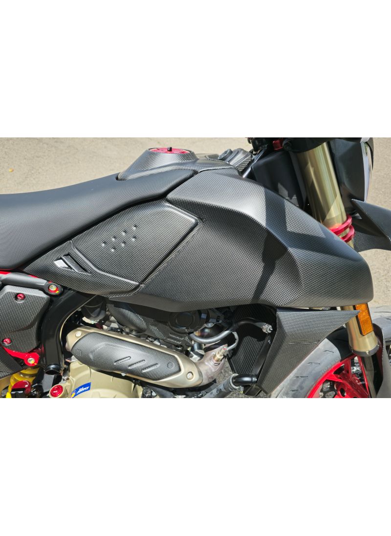 Lower Fuel Tank Covers Matt Carbon Ducati Hypermotard 698 Mono 2024+