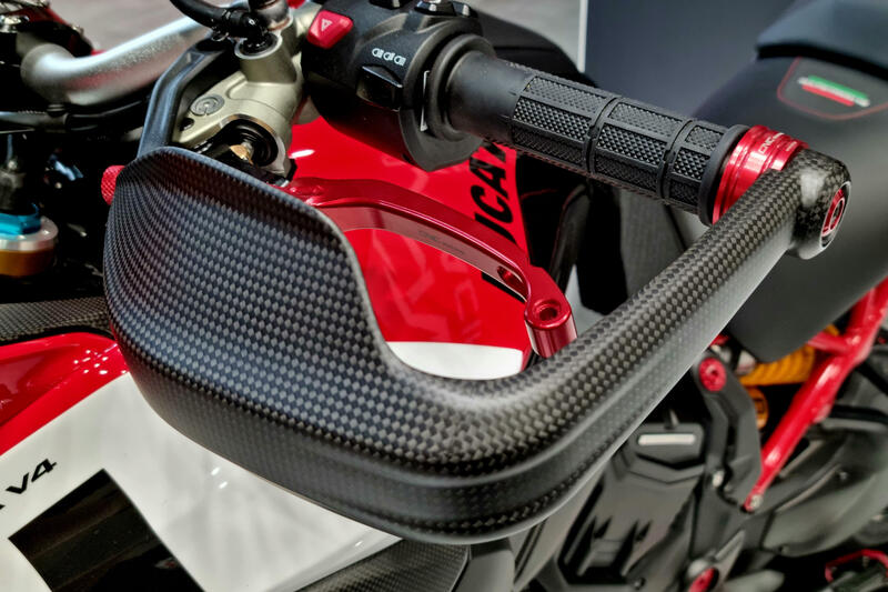 Guard Hand Set Matt Carbon Ducati Desertx (2022+)