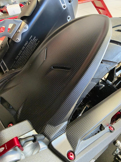 CNC Racing Achterspatbord (hugger) mat carbon Ducati Multistrada V2 S 2025+