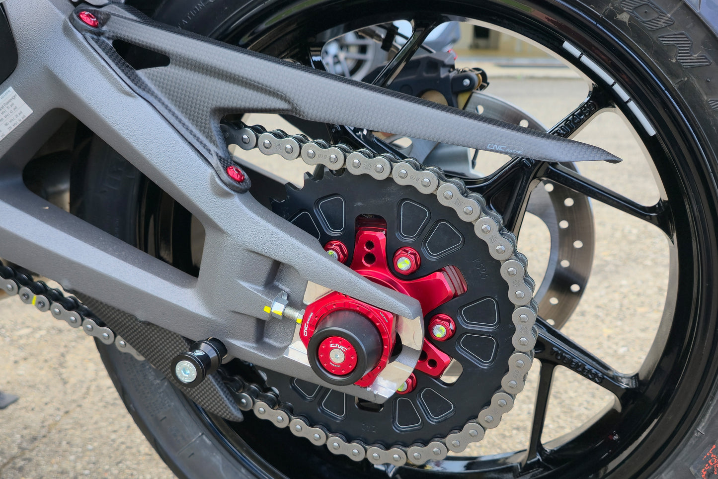 Ajusteurs de chaîne - Ducati Multistrada / Panigale / Desertx Ducati Desertx Rally (2024+)