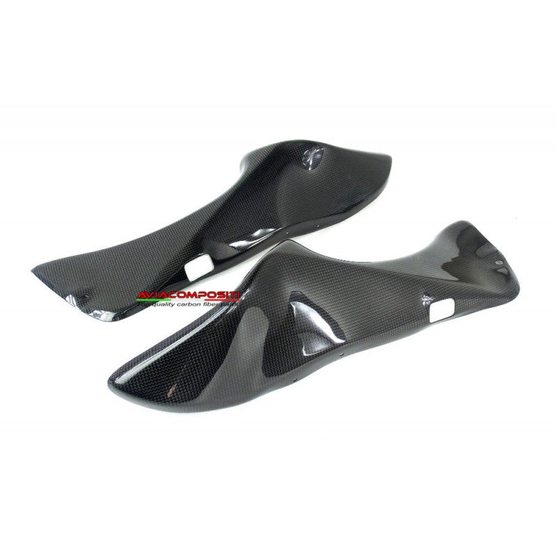 Avia Compositi luchtgeleidercover met gaten voor originele knipperlichten mat carbon set (2 st.) Ducati 996 (1998-2001)