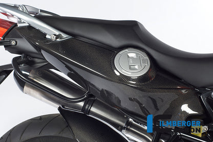 Panneau latéral sous siège - côté droit - Carbon F800R 2012- BMW F 800 R (2012-2014)