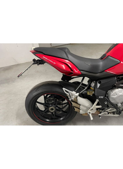 Kit de support de la plaque d'immatriculation CNC Racing Brutale 675 800 MV Agusta Brutale 675 (2014-2015)