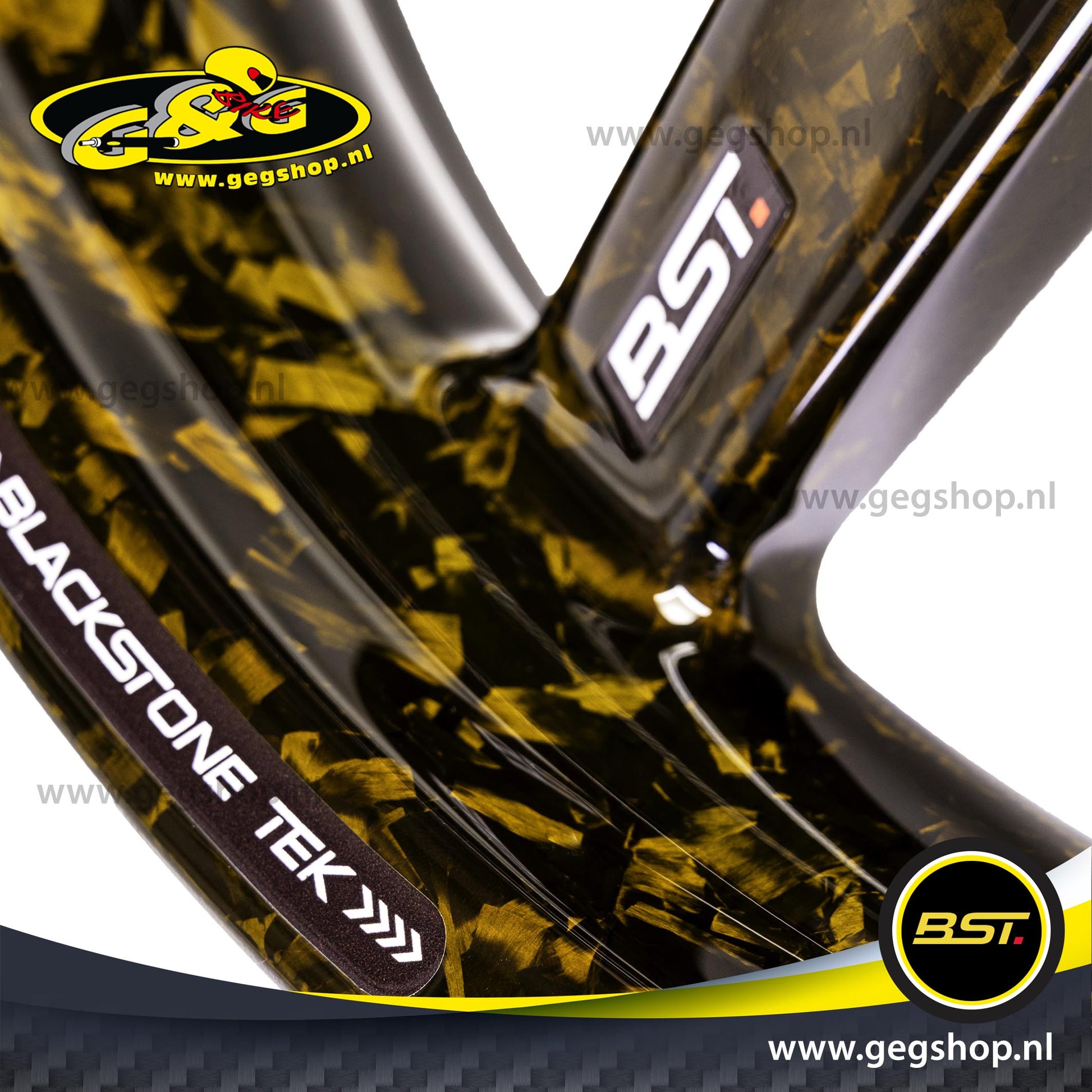 BST Twin TEK 3.5x17" carbon voorvelg voor Harley Davidson FXDB Street Bob Twin Cam 96 (2008-2016)