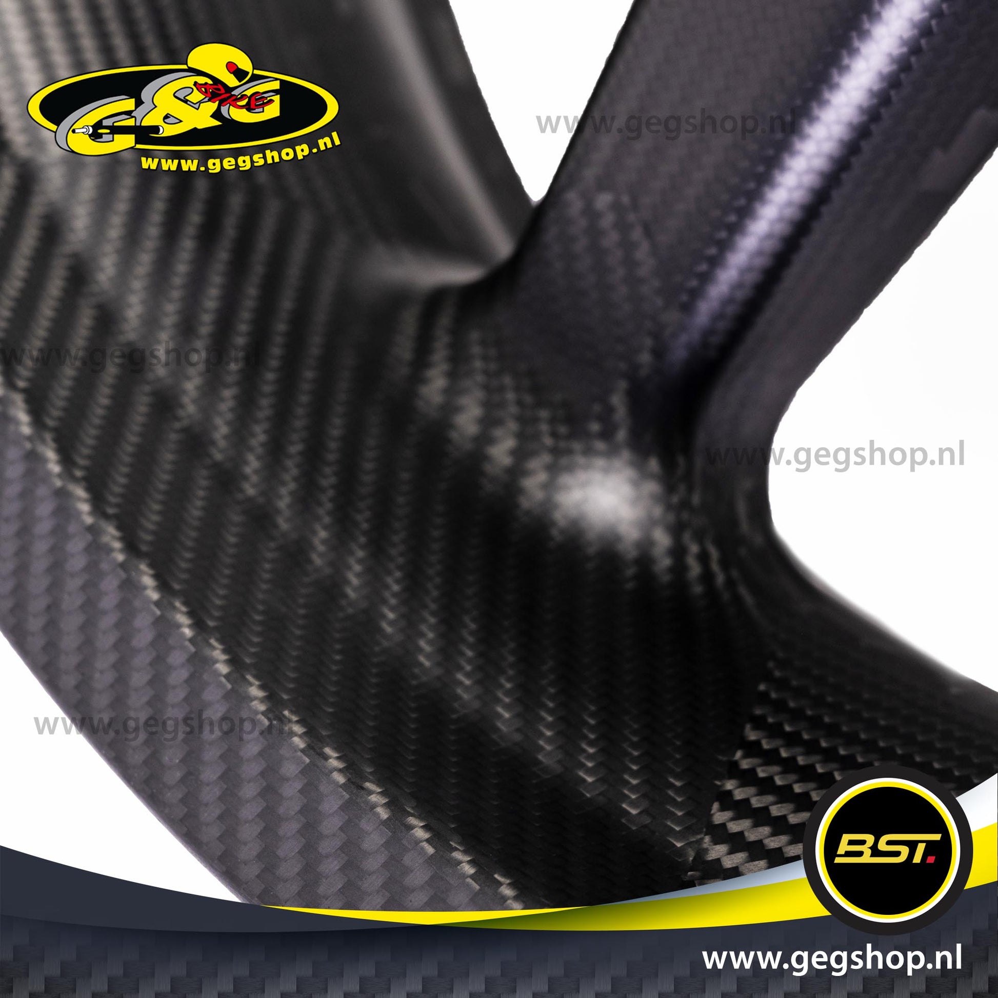 BST Twin TEK 3.5x17" carbon voorvelg voor Harley Davidson FLD Switchback (2012-2016)