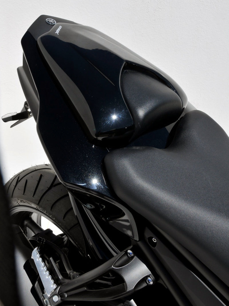 Couvercle de siège Ermax (coude de siège) Yamaha FZ8n 2010-2015