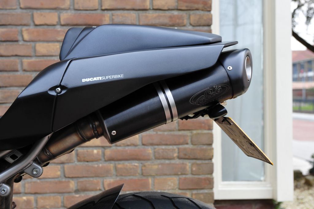 G&G OVAL EHMING DOMPERSET DUCATI 749 - 999