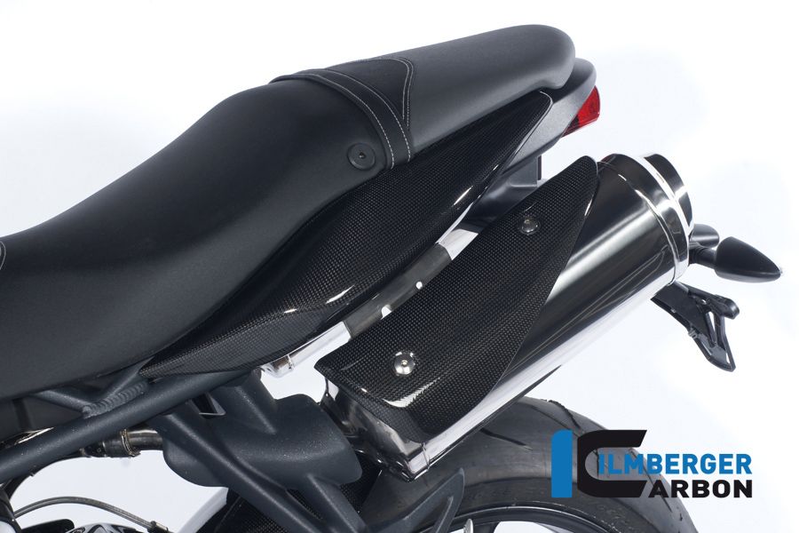 Panneau latéral sous le siège - côté gauche - Carbon Triumph Street Triple 675 (2007-2012)